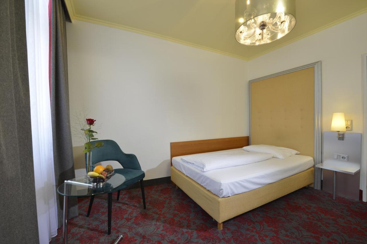 Hotel Celler Hof Zewnętrze zdjęcie